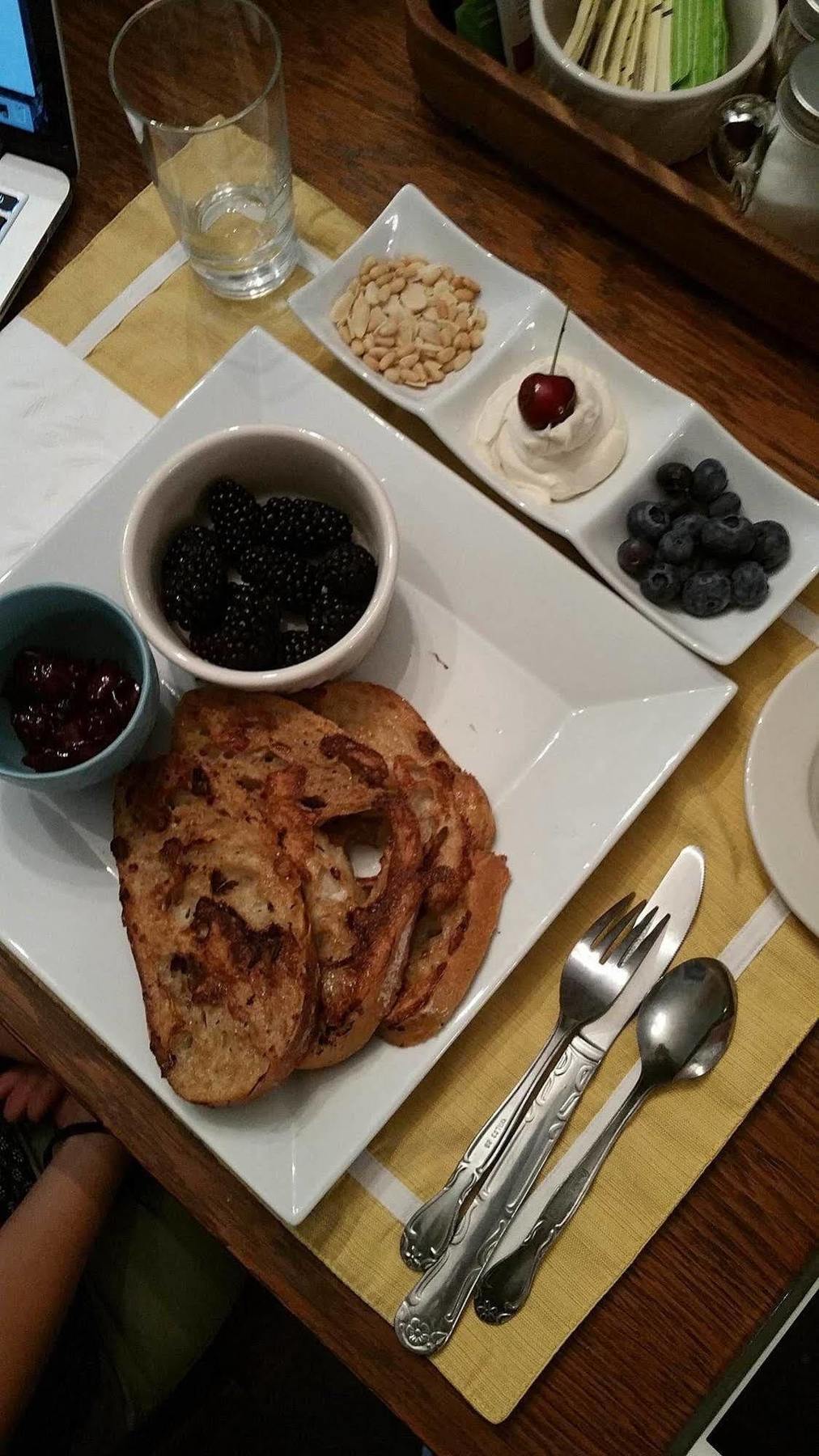ריצ'מונד Inn At Patrick Henry'S מראה חיצוני תמונה